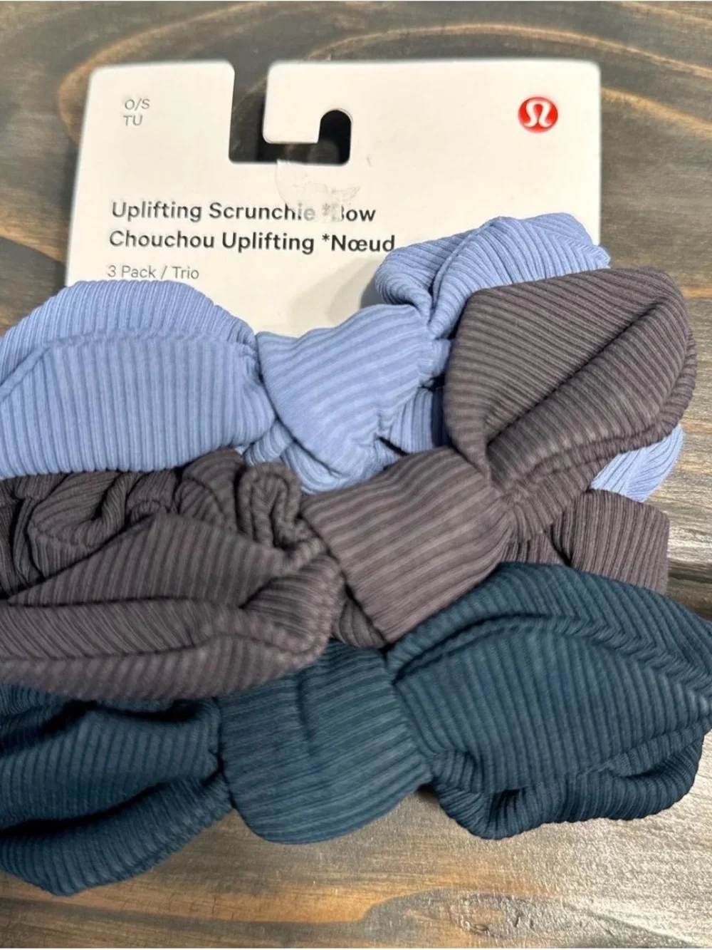 Lululemon uplifting scrunchie bow 3 pack